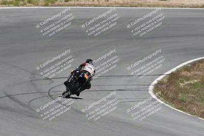 media/Apr-20-2025-AHRMA (Sun) [[393a79c373]]/Race/Group 7/Turn 4b/